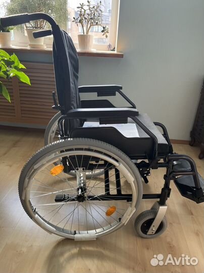 Коляска инвалидная