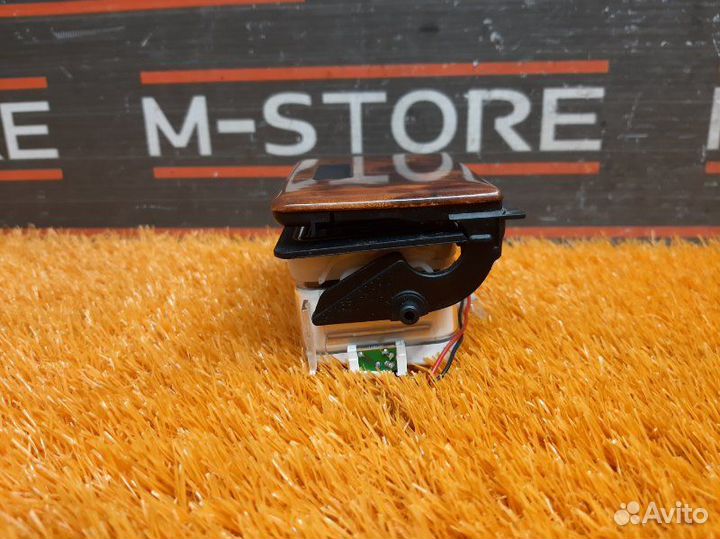 Пепельница Bmw 5-Series E39 M52B25 256S4 1999