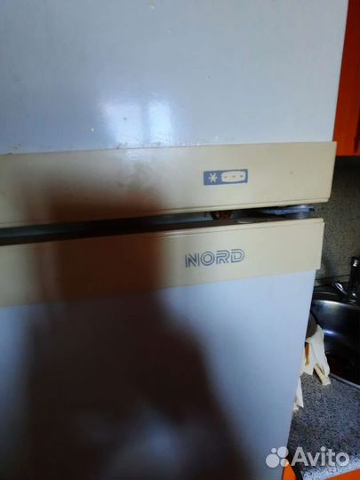 Холодильник на запчасти