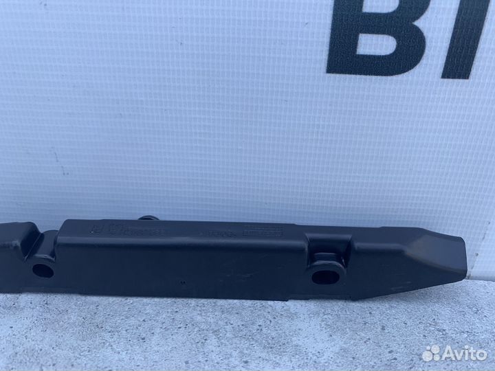 Кронштейн переднего бампера Mercedes A2228850021