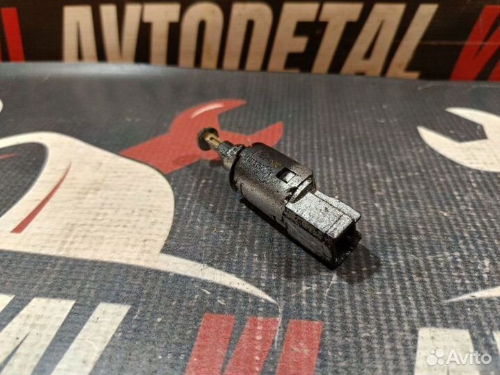 Датчик педали тормоза Peugeot 206 1 хэтчбек