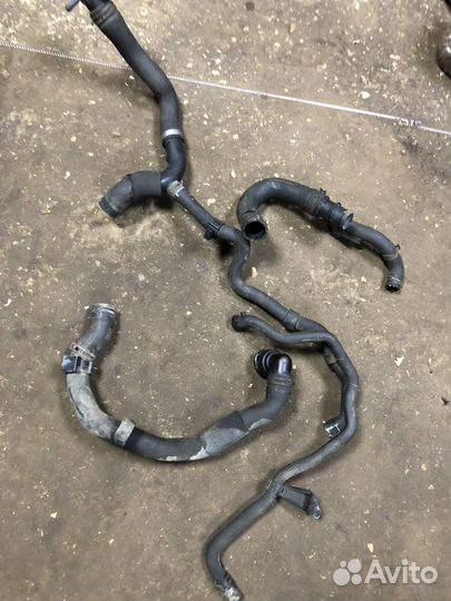 Патрубок шланг Volkswagen Passat B6