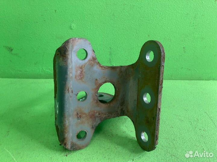 Кронштейн тяги стабилизатора DAF XF106