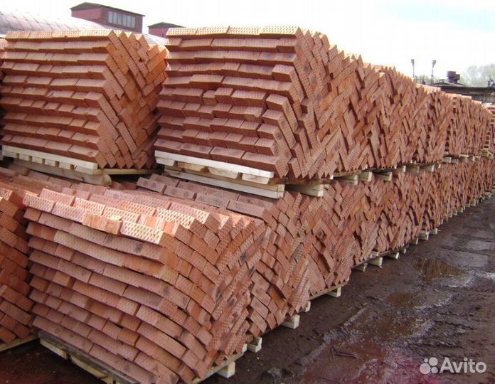 Кирпич Чайковский