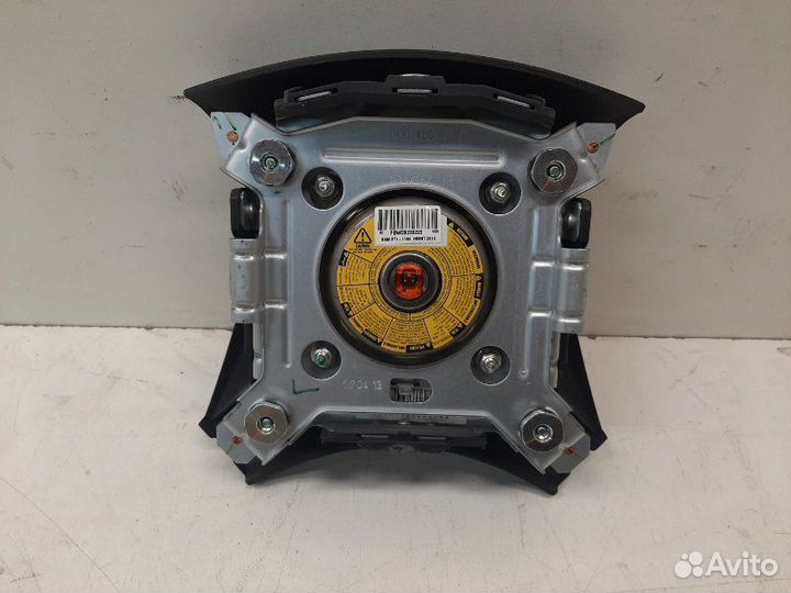 Airbag на руль передний Toyota Hilux 7 2011-2015