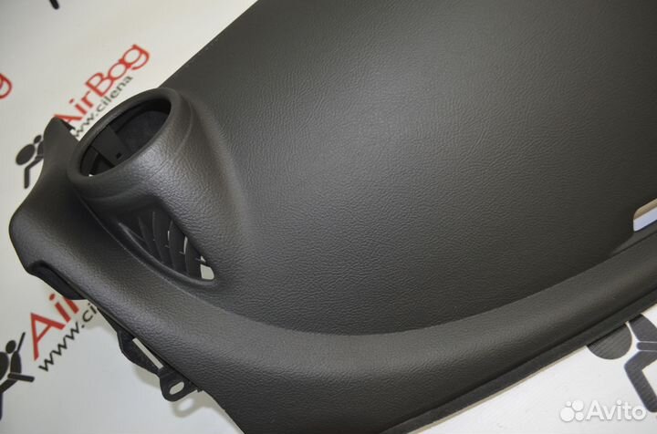 Торпедо панель приборов Toyota rav 4