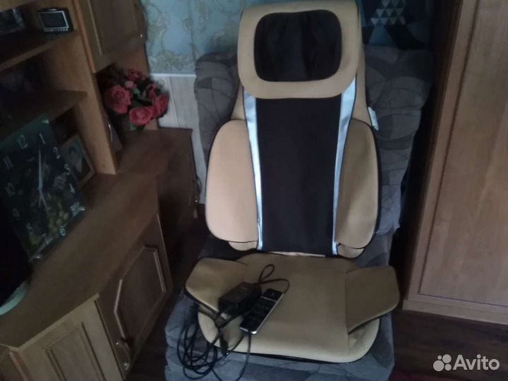 Массажная накидка на кресло