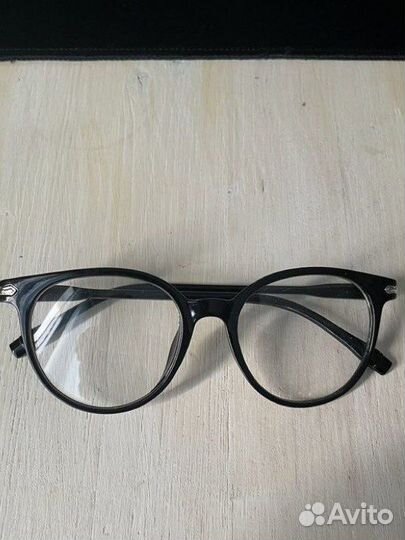 Очки оправа черные