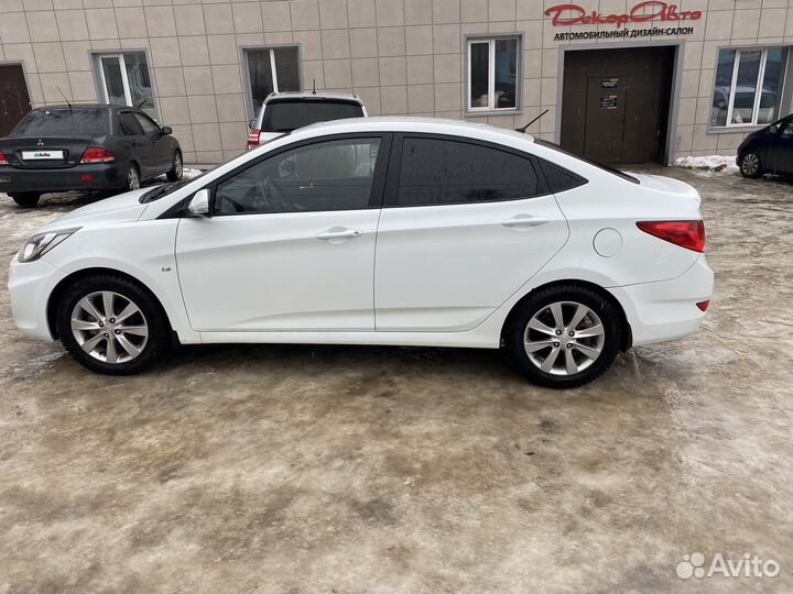Hyundai Solaris 1.6 AT, 2012, 132 900 км