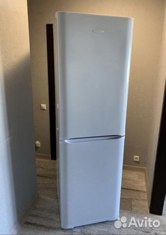 Холодильник двухкамерный бу Бирюса 131