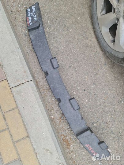 Абсорбер переднего бампера Nissan qashqai