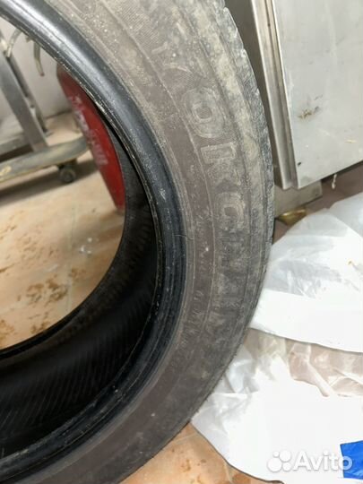 Yokohama Radial 376 215/55 R17 94V