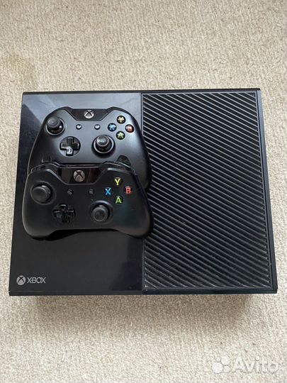 Игровая приставка xbox one