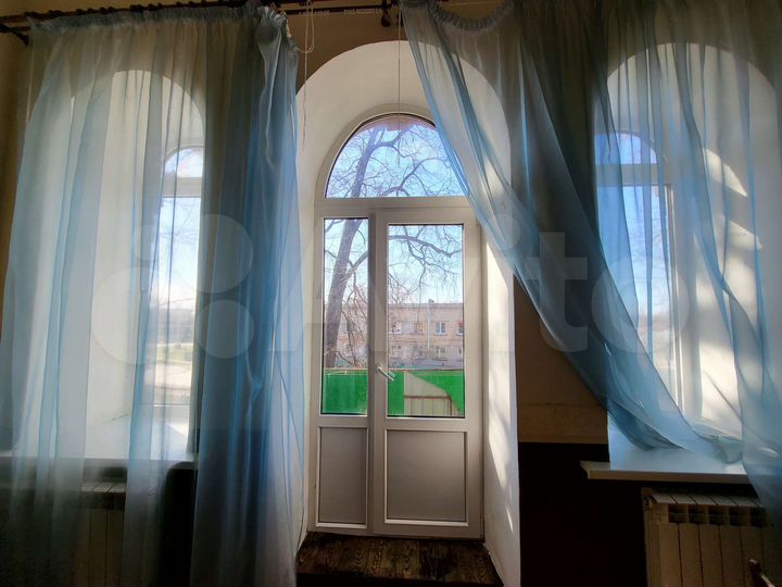 2-к. квартира, 89,9 м², 2/2 эт.