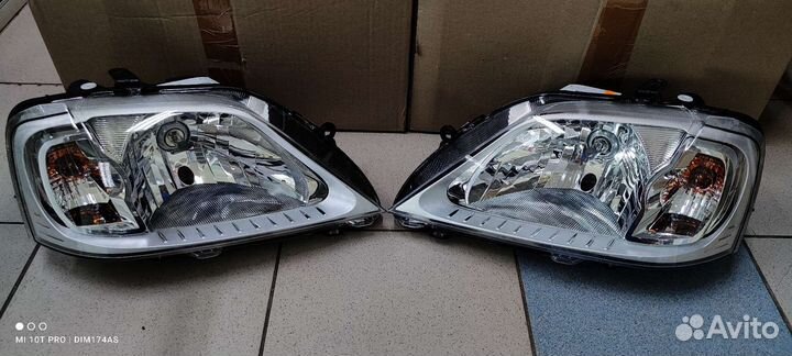 Фара правая для Лада Ларгус (LADA largus)