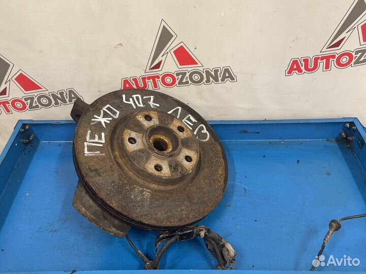 Поворотный кулак, ступица Peugeot 407 левая