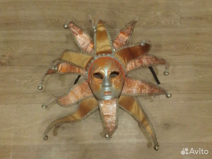 Маска карнавальная