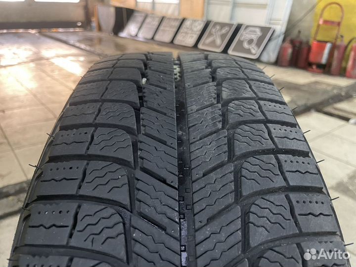 Комплект Michelin X-ice3 на оригинальных литых дис