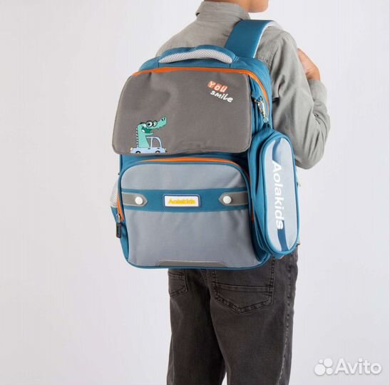 Рюкзак школьный для мальчика ортопедический новый