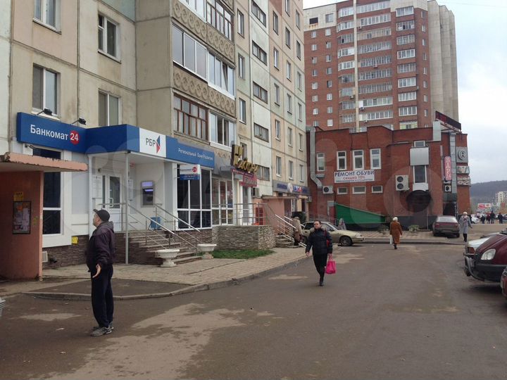 Торговое, 84.7 м², красная линия, трафик