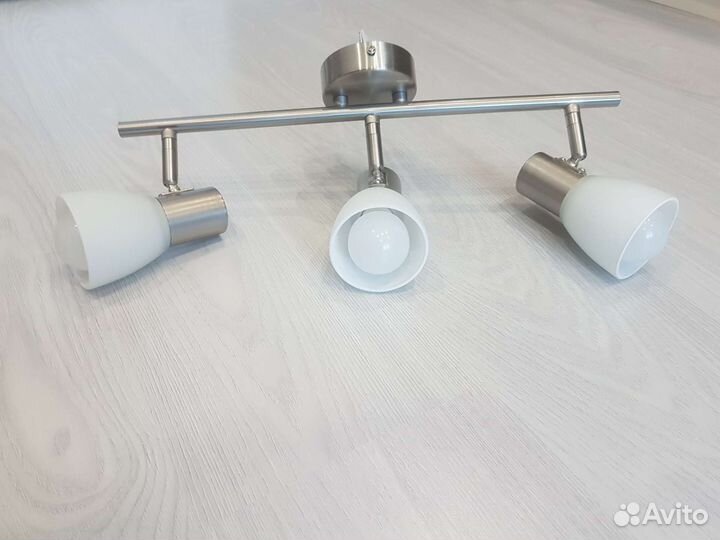 Светильник потолочный