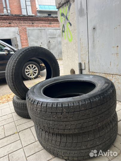 Bridgestone Blizzak Revo2 185/65 R15