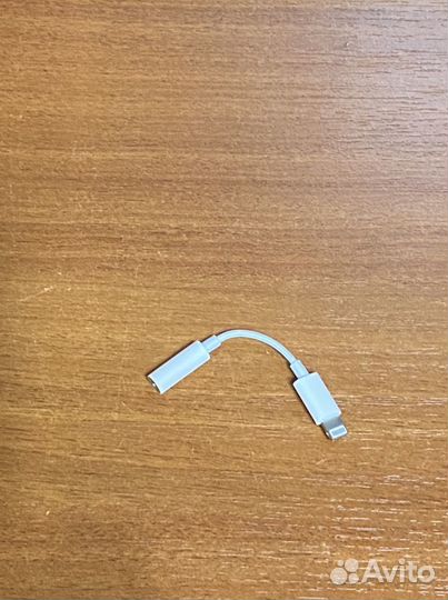 Адаптер для наушников iPhone