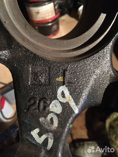 Кулак поворотный задний левый Cayenne/Touareg