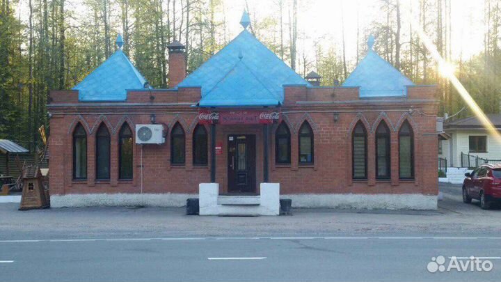 Официант, продавец