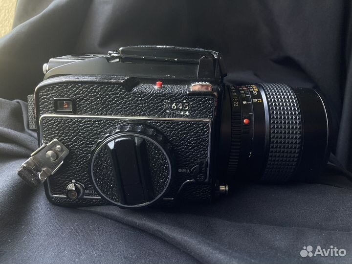 Mamiya M645 Среднеформатная (6x4.5)