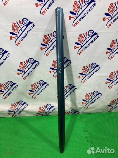 Молдинг двери передний левый Acura Mdx YD2 J37A1