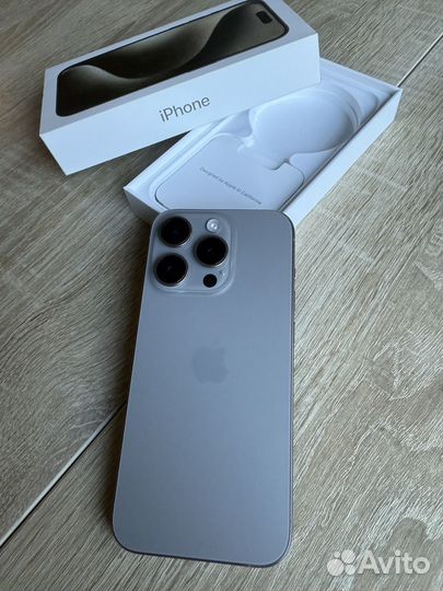 iPhone 15 Pro, 512 ГБ