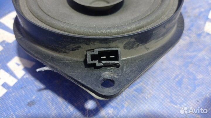 Динамик Fiat Linea седан 198A4000 2010