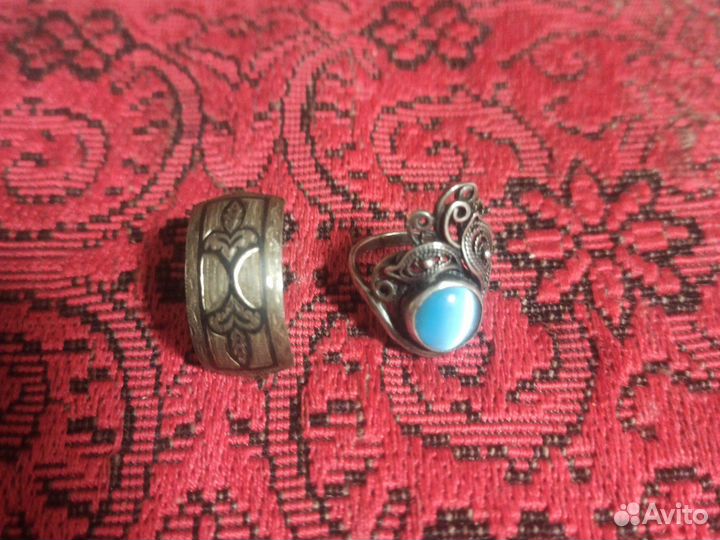 Старинная серьга из серебра и кольцо