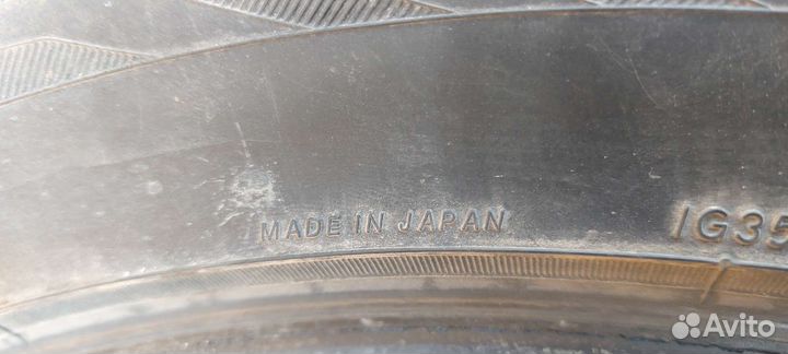 Yokohama Ice Guard Stud IG55 235/55 R20 102T