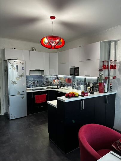 2-к. квартира, 67 м², 14/17 эт.