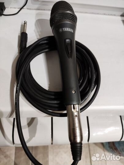 Студийный конденсаторный микрофон yamaha