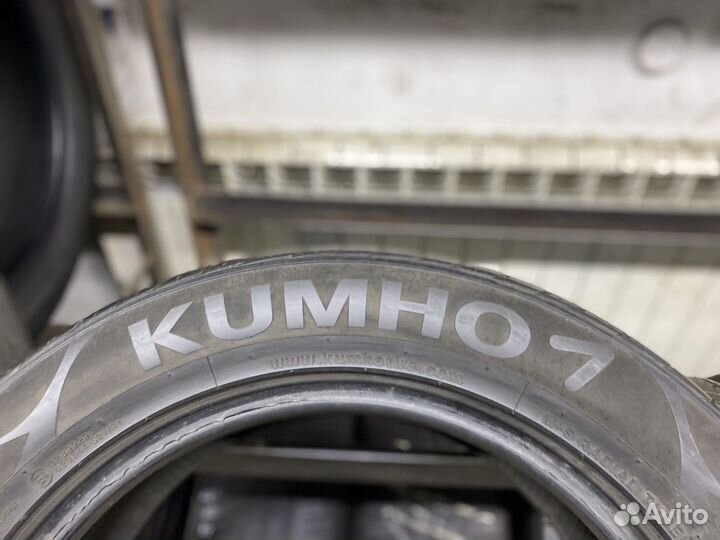 Kumho Solus SA01 Plus 215/60 R17 96H