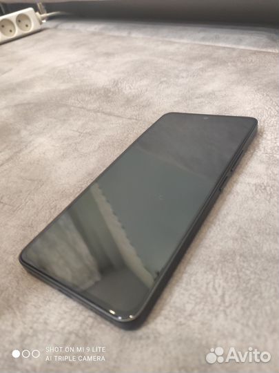 Xiaomi 13, 8/128 ГБ