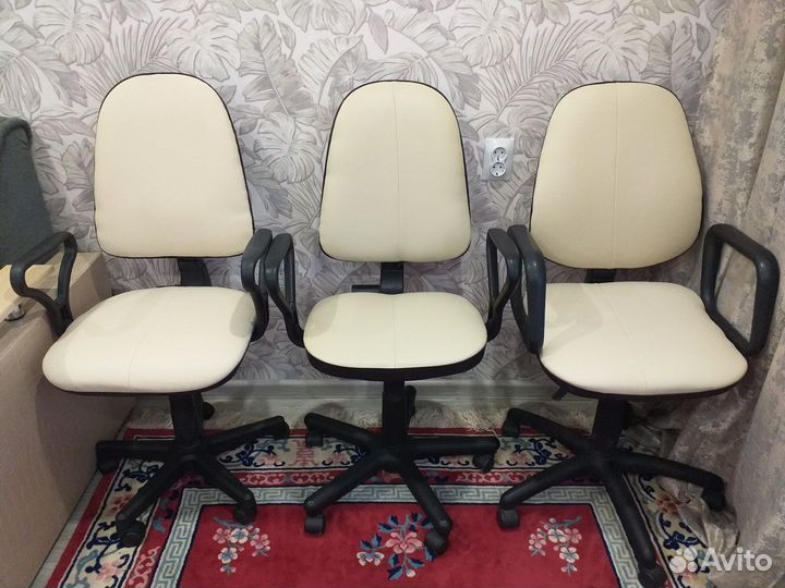 Компьютерный стул