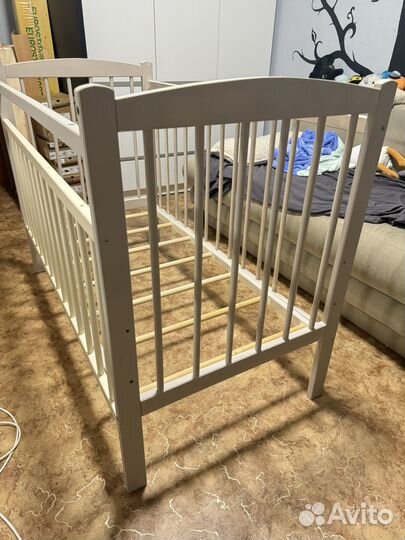 Кроватка детская