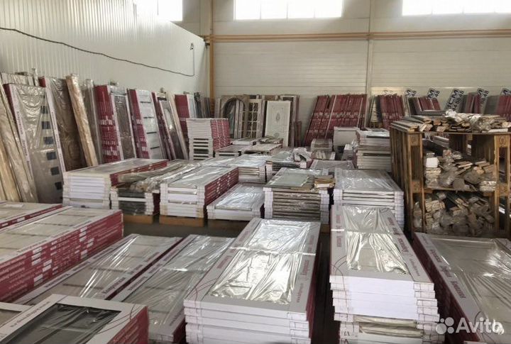 Двери межкомнатные и входные от склада