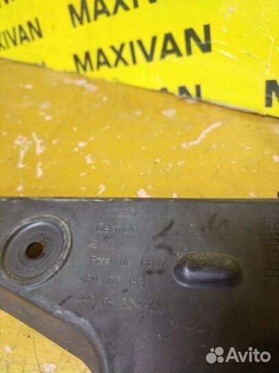 Кронштейн бампера задний правый Audi A6 C6 2008