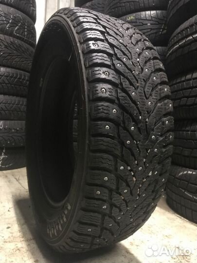Nokian Tyres Hakkapeliitta 9 205/60 R16 107C