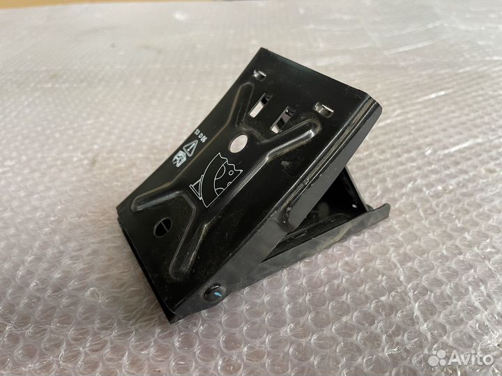 Противооткатный упор land rover l319 l320