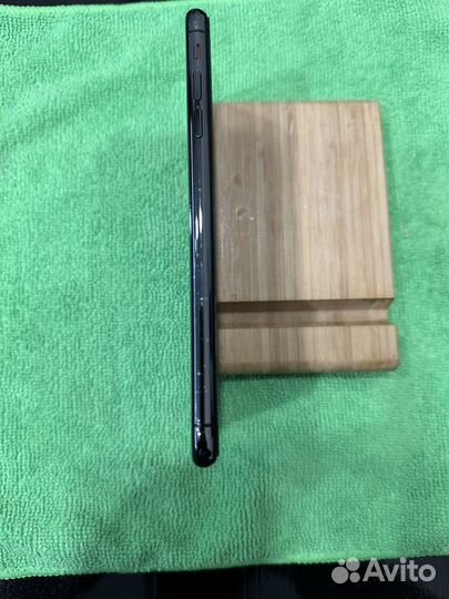 Телефон iPhone xs max