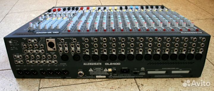 Микшерный пульт Allen Heath GL2400-16