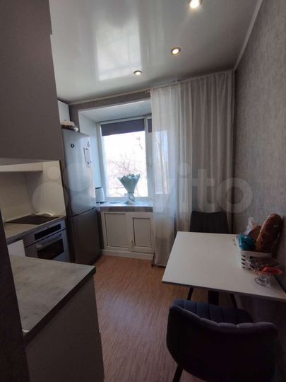 2-к. квартира, 43 м², 3/5 эт.