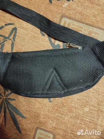 Поясная сумка