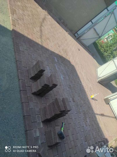 Укладка тротуарной плитки